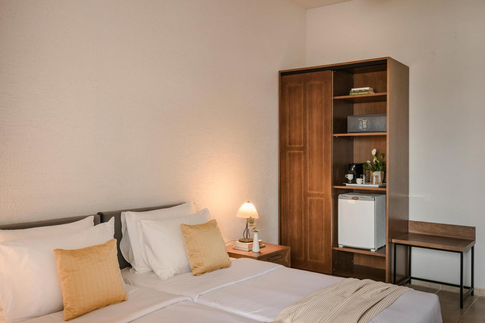 Niki Beach Hotel Kamariótisza Szoba fotó
