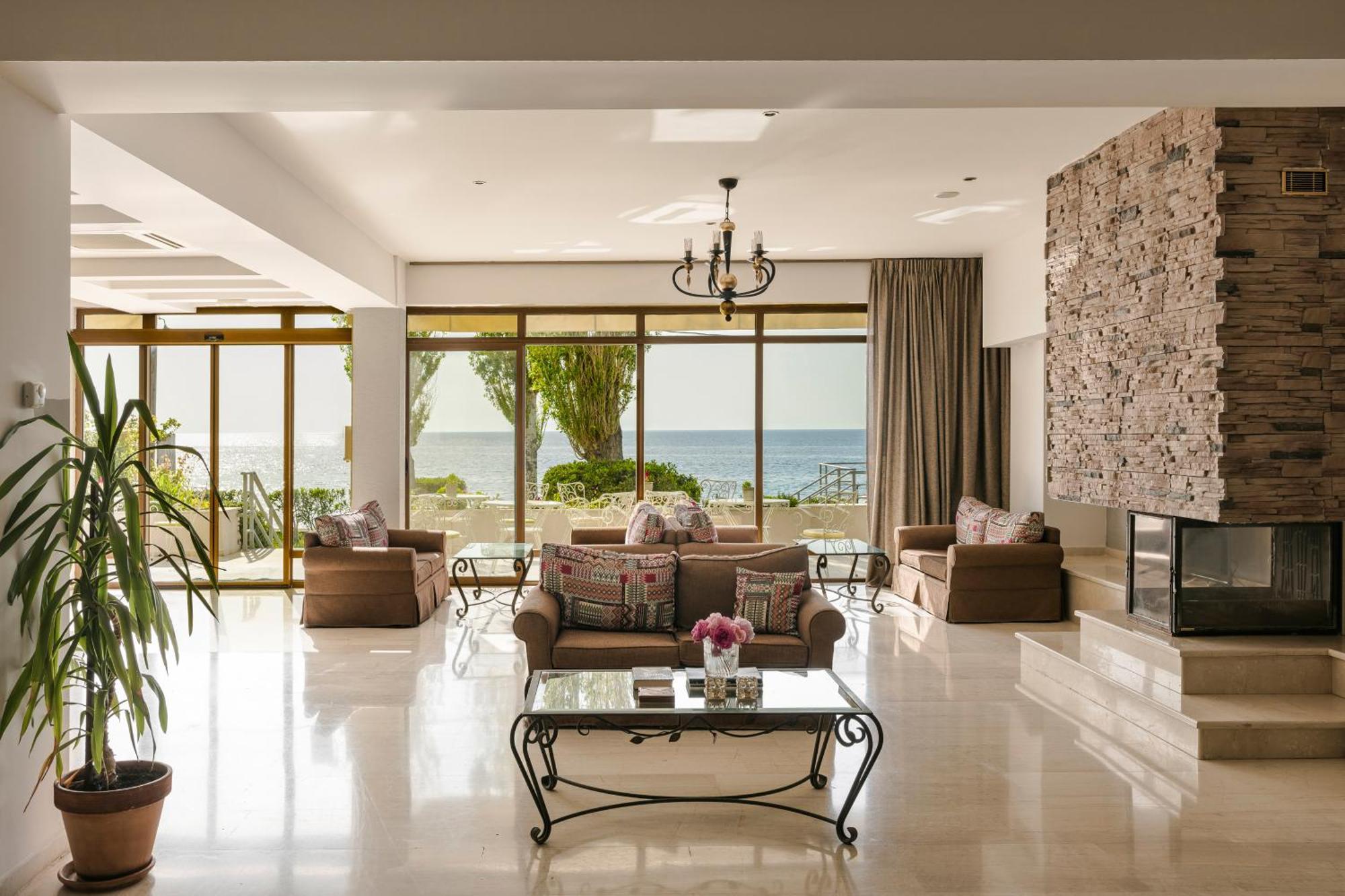 Niki Beach Hotel Kamariótisza Kültér fotó